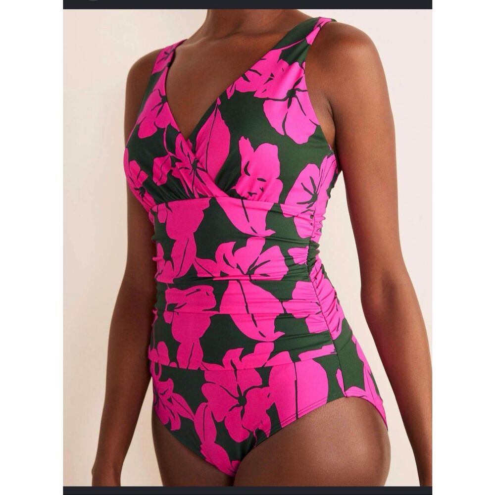 Boden talamanca floral v neck one piece swim suit size 12